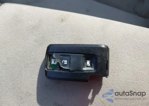 2006 Toyota Prius z USA, uszkodzony, nr VIN JTDKB20U267543092